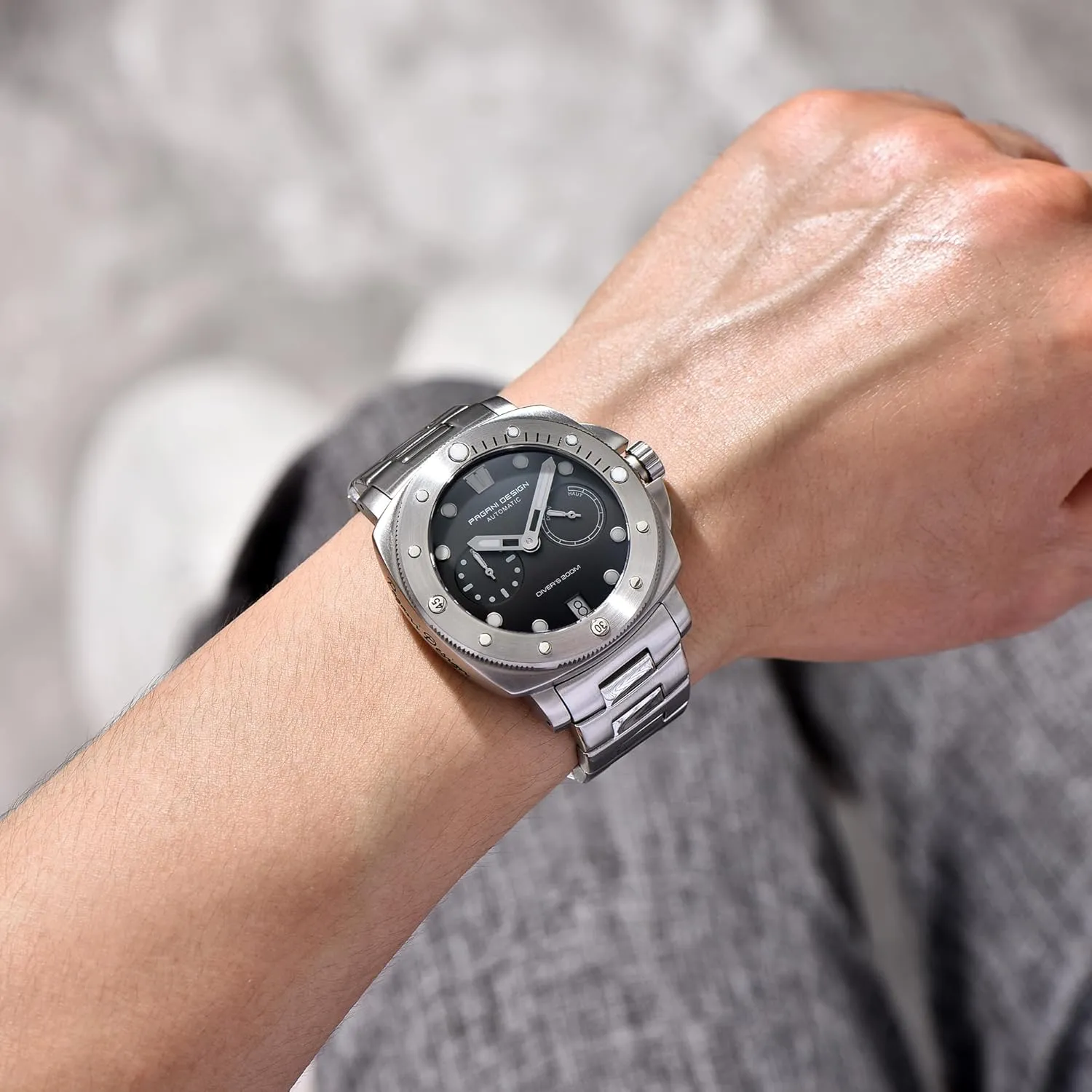Pagani Design Men's Automatic Mechanical Watch Sports Diving Waterproof Nylon Band Men's Watch Automatic Calendar Sapphire Glass Watch